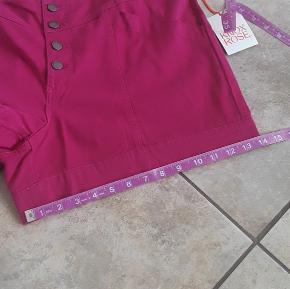 Knox Rose. Summer Shorts. Size: L. - Picture 7 of 8